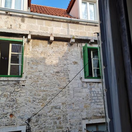 Inchy Accommodation - In The Center Of Diocletian'S Palace Split Bagian luar foto