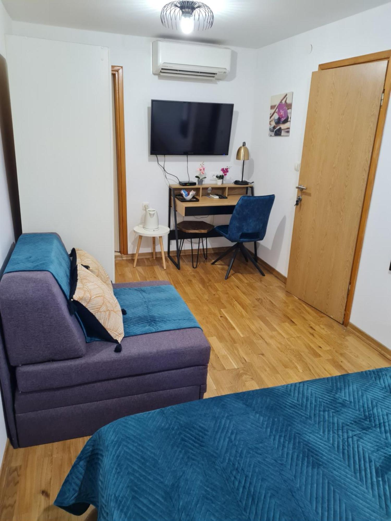 Inchy Accommodation Split Bagian luar foto