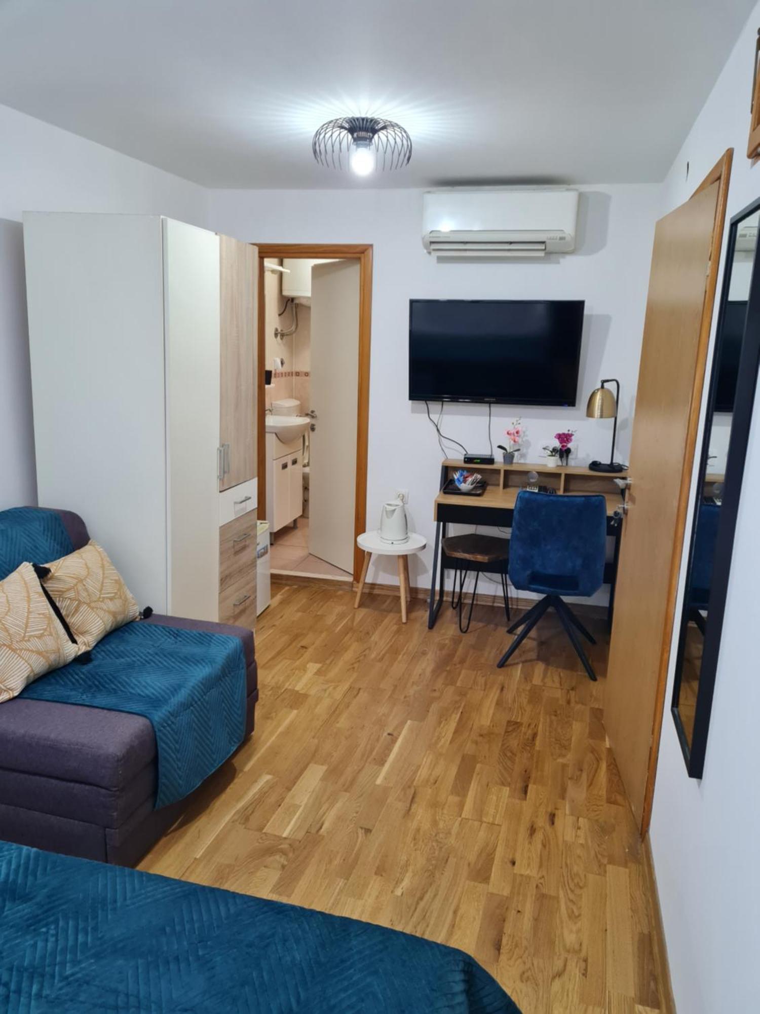 Inchy Accommodation Split Bagian luar foto